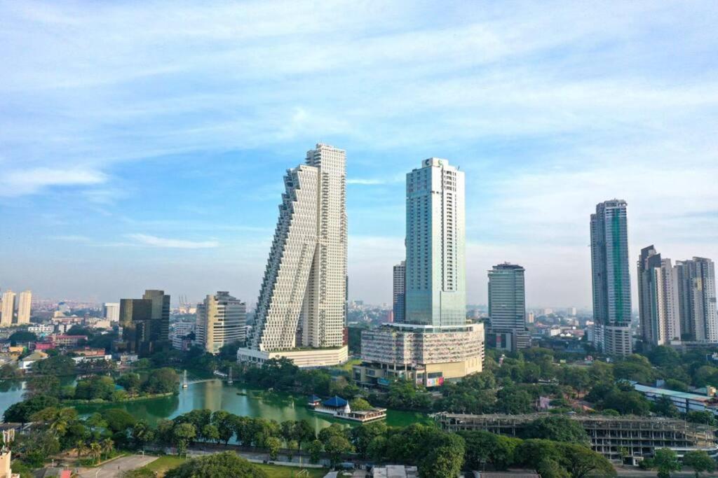 Altair Luxury Colombo By Miracleアパートメント エクステリア 写真
